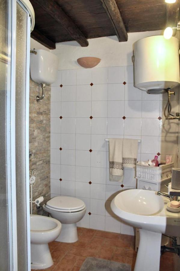 캄파냐노 디 로마 Torre Iolanda B&B 외부 사진